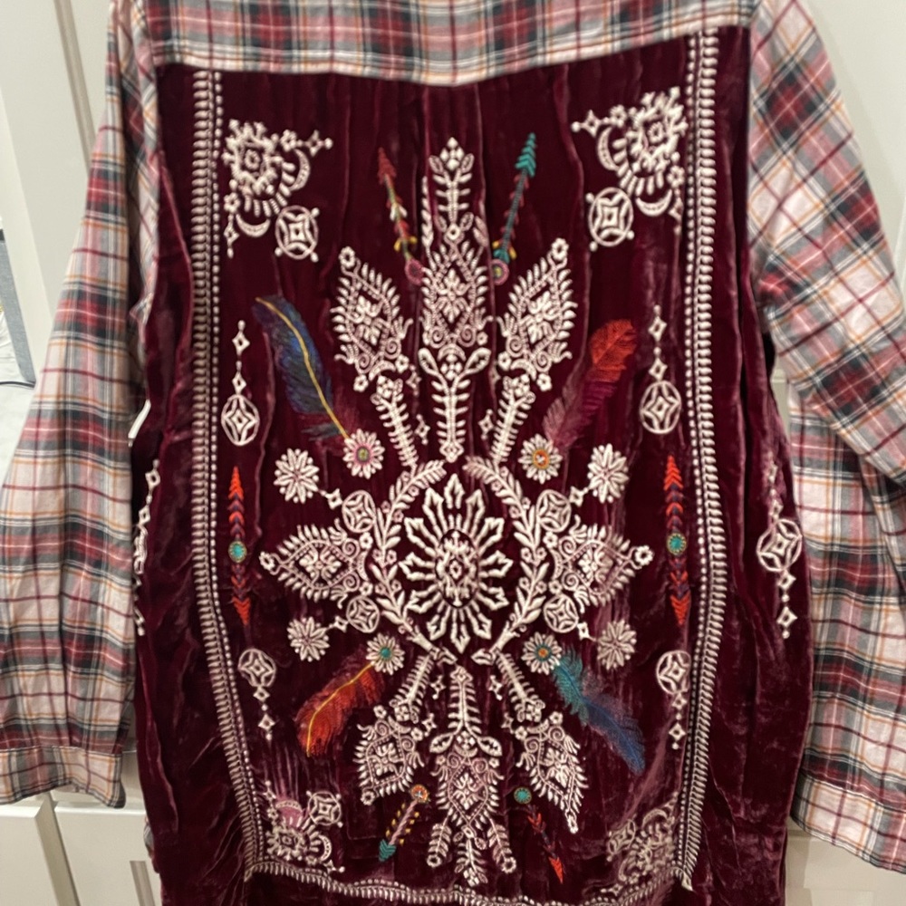 Johnny Was shirt with velvet embroidered detailing on back.Worn twice! Like new!